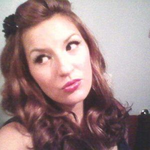 Meet your Posher, Kendra